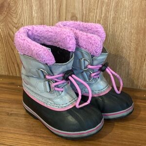 Sorel Kids Snow Boots in Pink and Black